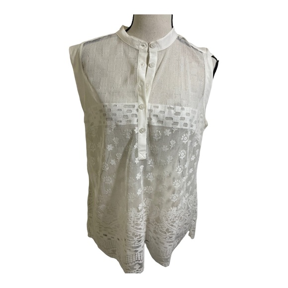 Cabi womens white lace sleeves blouse. Size Medium. Button down. - Picture 3 of 10